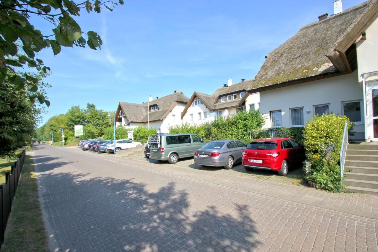 Strandnah Mit Terrasse, Gratis Nutzung Vom Ahoi Erlebnisbad Und Sauna In Sellin - Strandhaus Moenchgut Fewo06 Lobbe Exterior foto